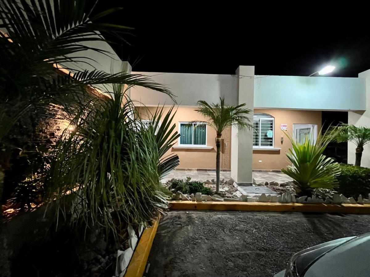 Hotel Dayve Ciudad Constitución المظهر الخارجي الصورة